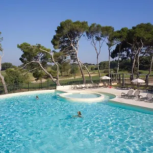Madame Résidence Provence Country Club Aparthotel Saumane-de-Vaucluse